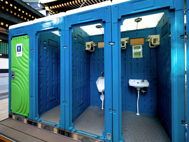 Best Emergency porta potty rental  in Hampton, IA